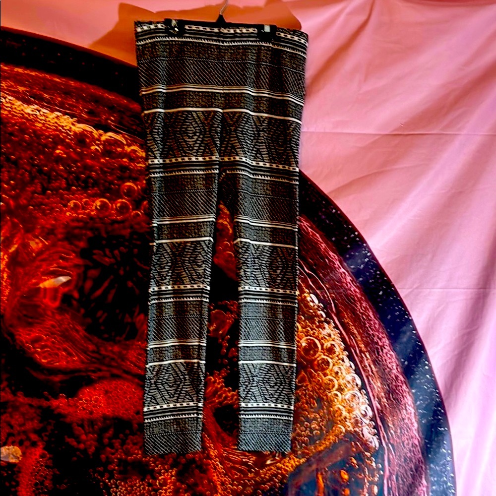 Garage Black and White Patterned Leggings